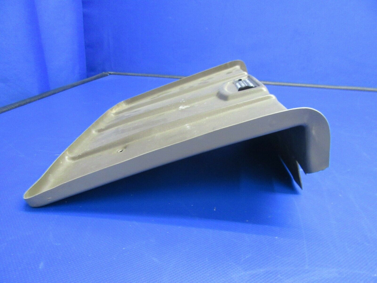 Piper PA-32RT Panel Baggage Bulkhead FWD P/N 38183-04, 38183-004 (0521-544)
