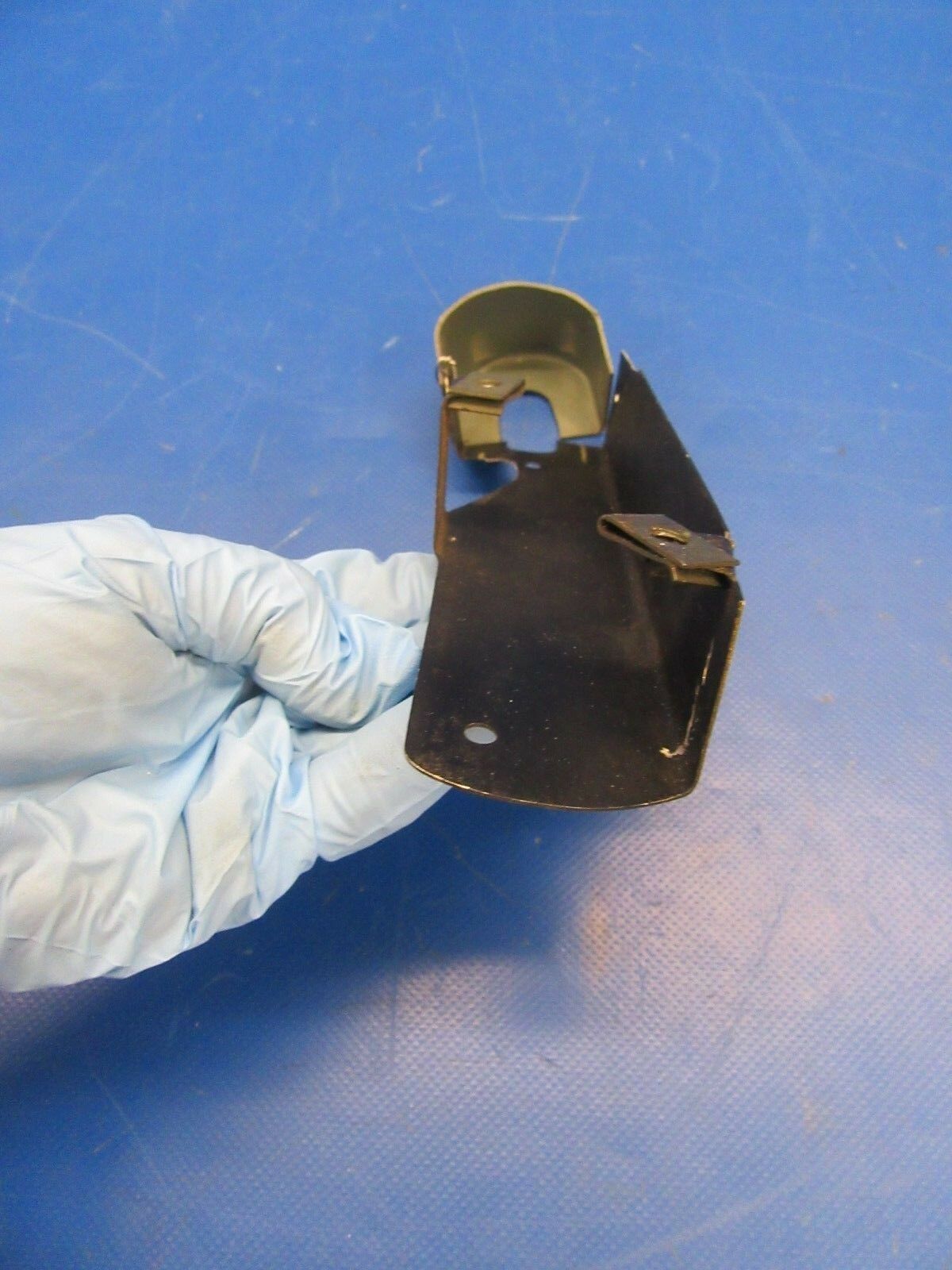 1956 Cessna 310 Chain Guard (1118-154)