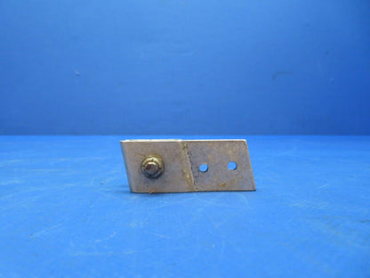 Cessna 172 Wheel Housing Front Seat P/N 0700645-4 (0723-399)