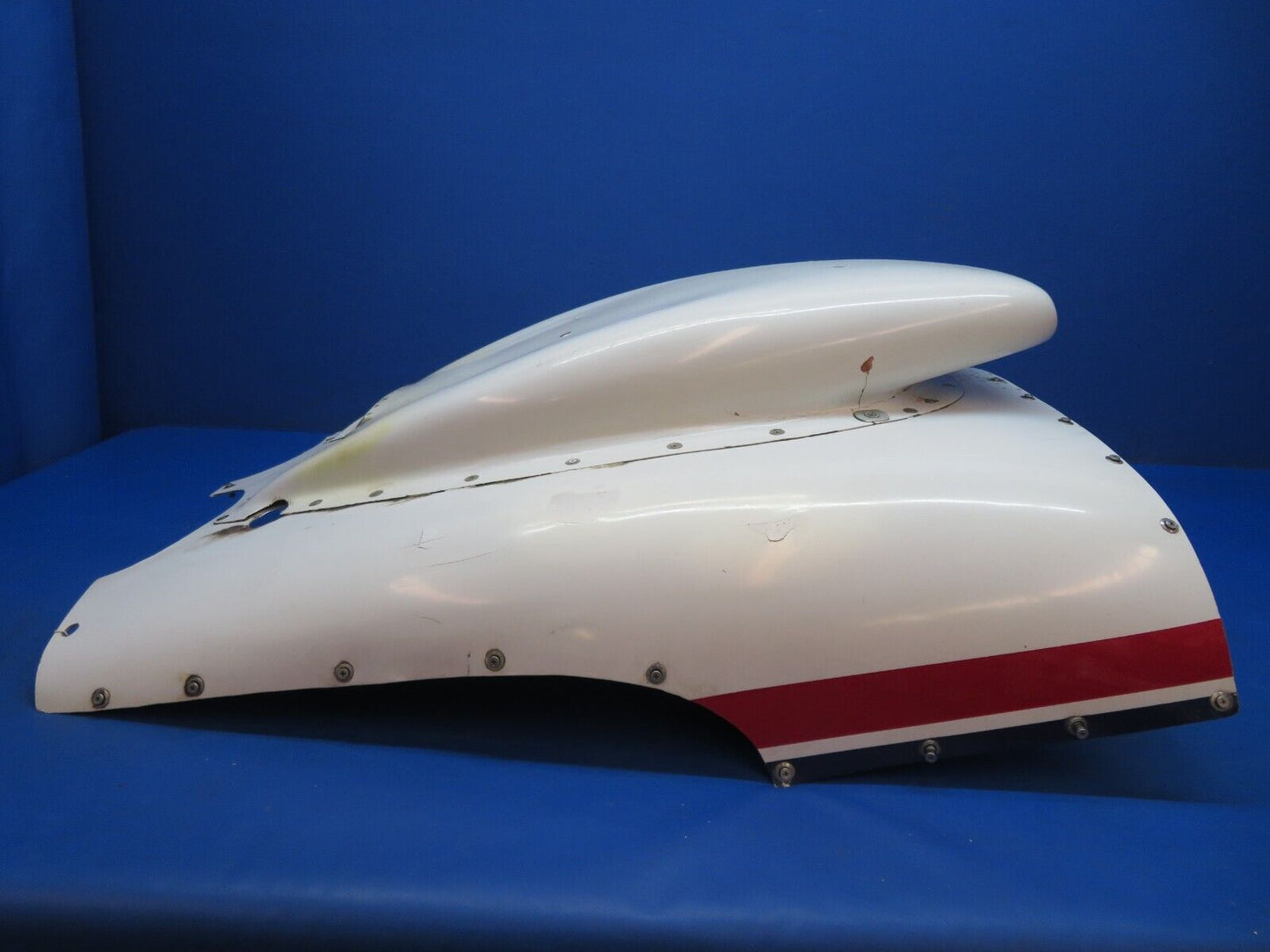 Piper Aerostar 602P RH LWR Cowling Assy P/N 230024-513 (0123-947)