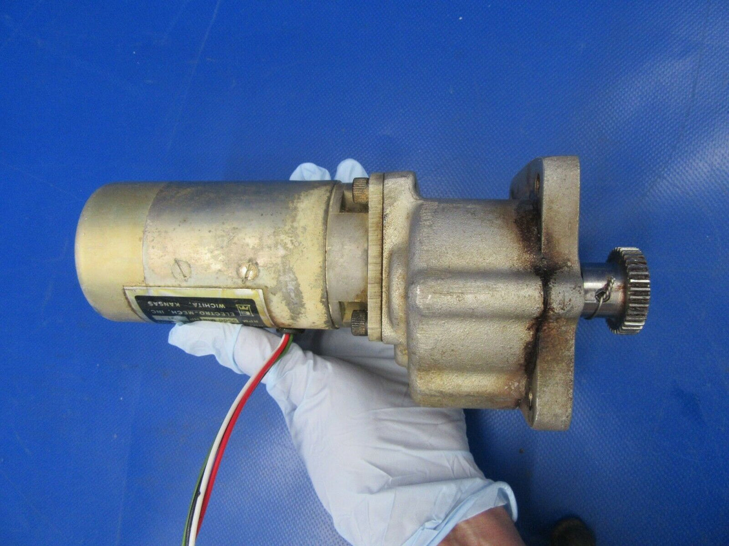 Cessna Electro-Mech Landing Gear Box & Motor PN 9910002-3 & 894000-2 (0219-215)