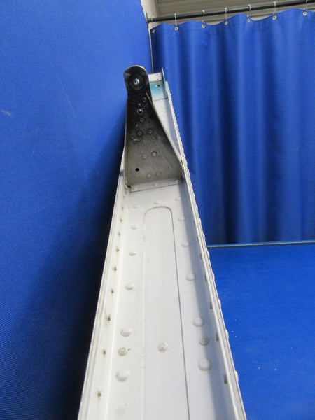 Beech Baron 95-B55 Vertical Stabilizer P/N 96-640000-606 (0218-01)