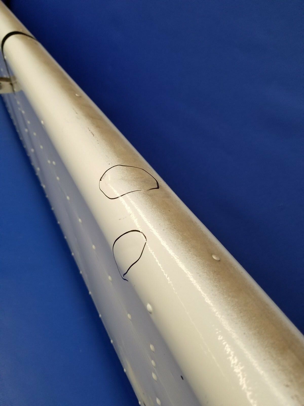 Piper PA-24-250 Comanche Flap RH P/N 20304-43 (0518-383)