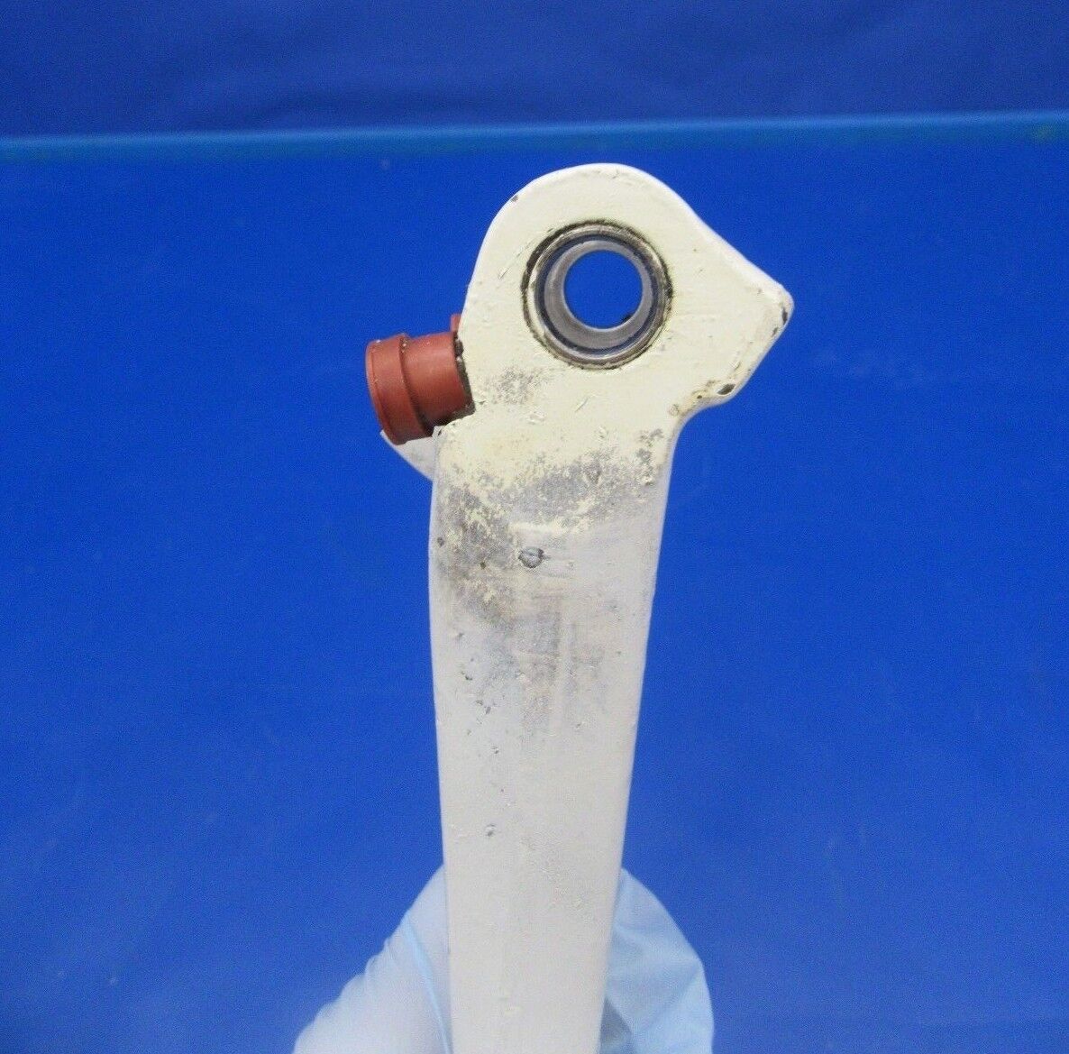 Beech Baron E55 Knee Assy Torque Upper & Lower P/N 35-815194-13 (1217-14)