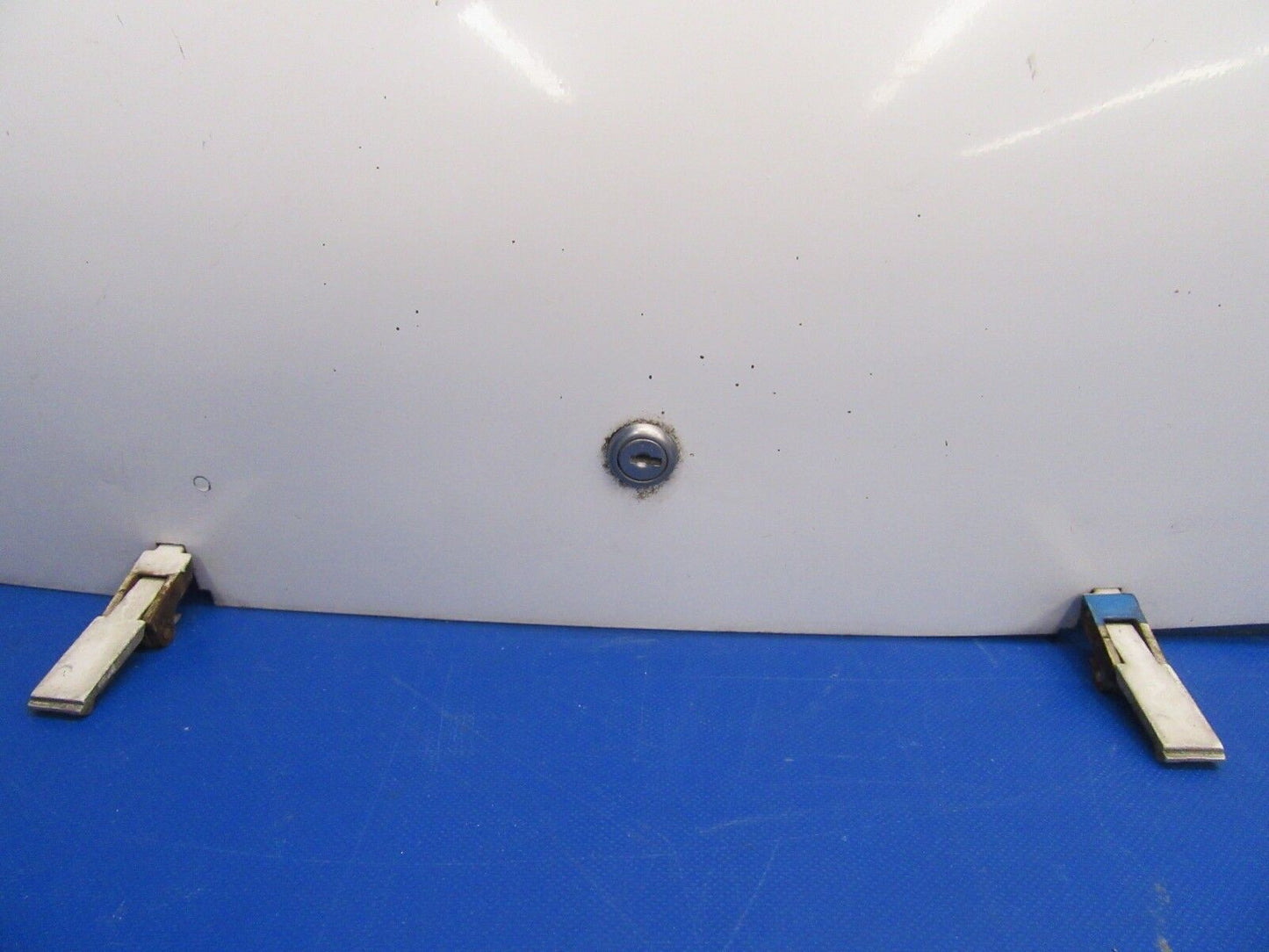 Cessna 414 Door Assy Avionics Bay / Baggage LH FWD P/N 5113013-55 (1218-35)
