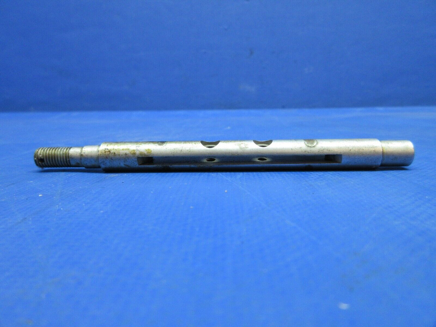 Stromberg Throttle Shaft 5-1/2" x 7/16" P/N P17525 (1123-916)