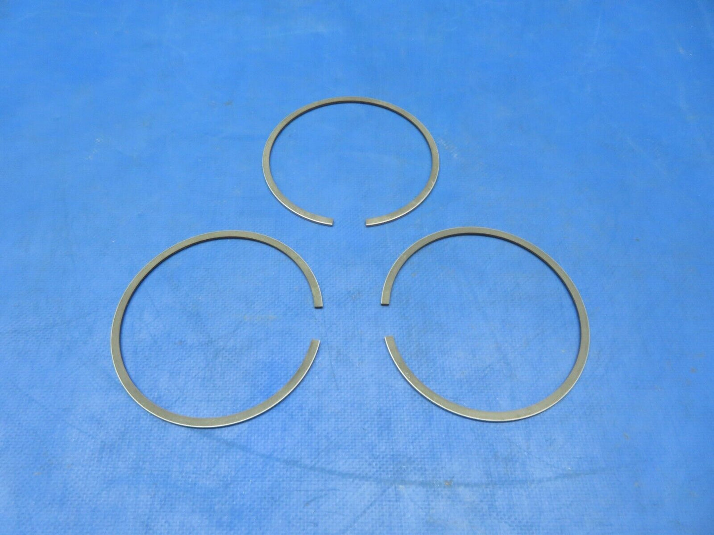 Continental Piston Ring P/N 36044, SSBY 638019 LOT OF 3 NOS (1023-559)