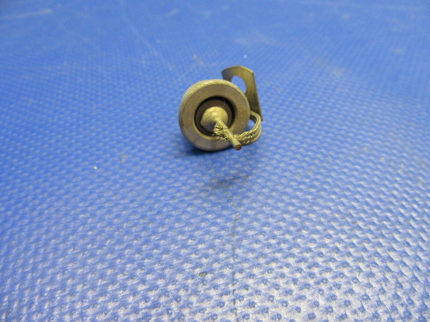 Delco Remy Diode P/N D-1903, 1852928 NOS LOT OF 15 (0921-660)