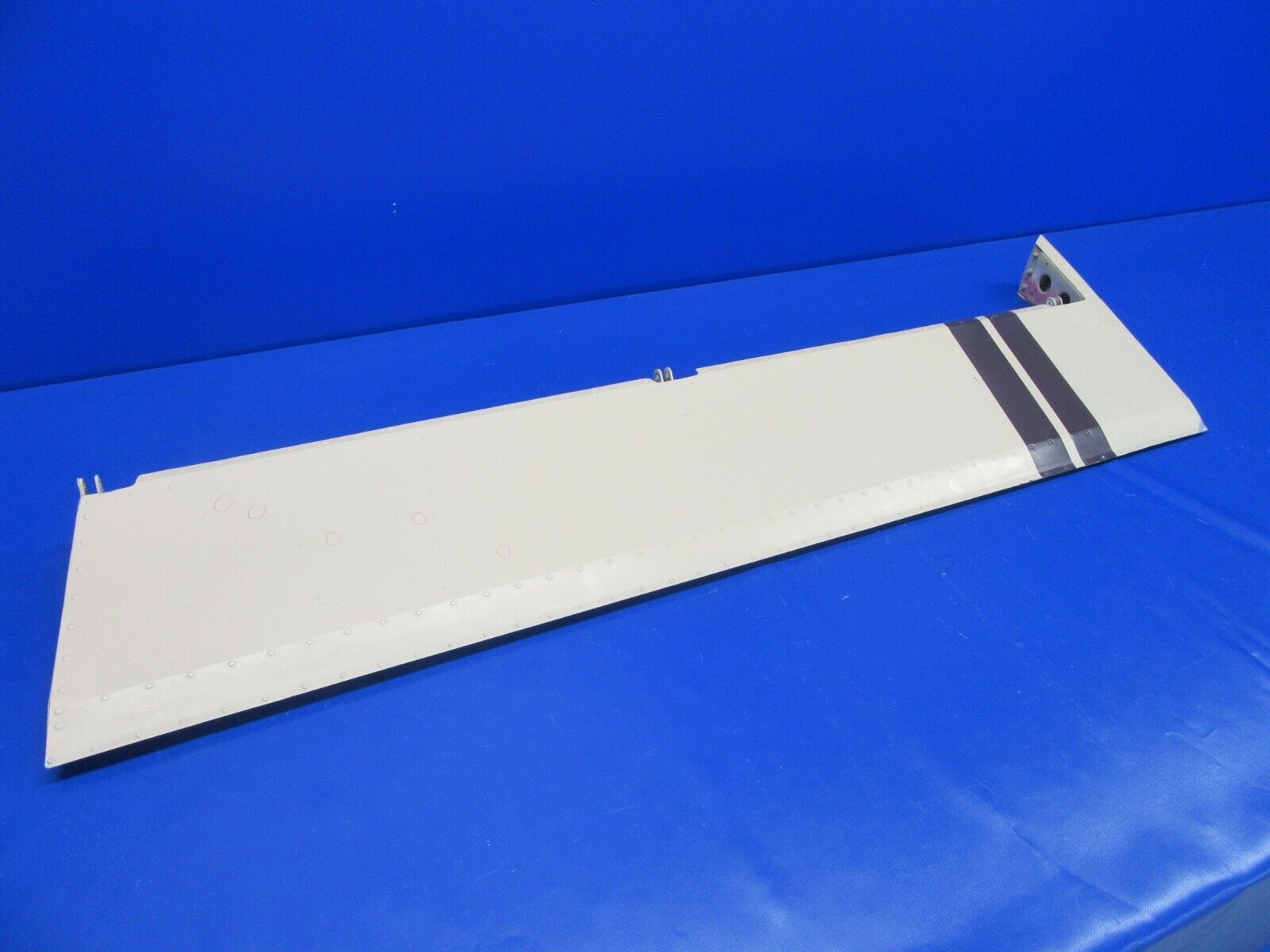 Mooney M20 / M20C RH Aileron P/N 230000-2 (0923-09)