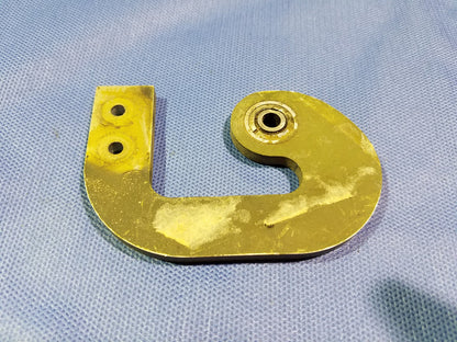 Piper Aerostar 600 Nose Gear Door Hinge FWD P/N 250019-501 (0616-38)