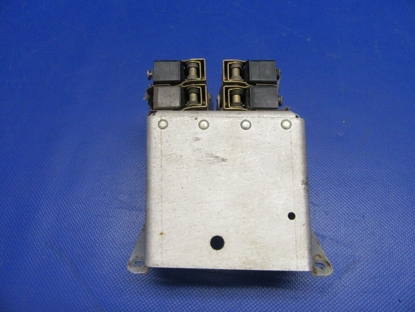 Beech 95-B55 Baron Landing Gear Limit Switch P/N 95-364011 (0621-674)