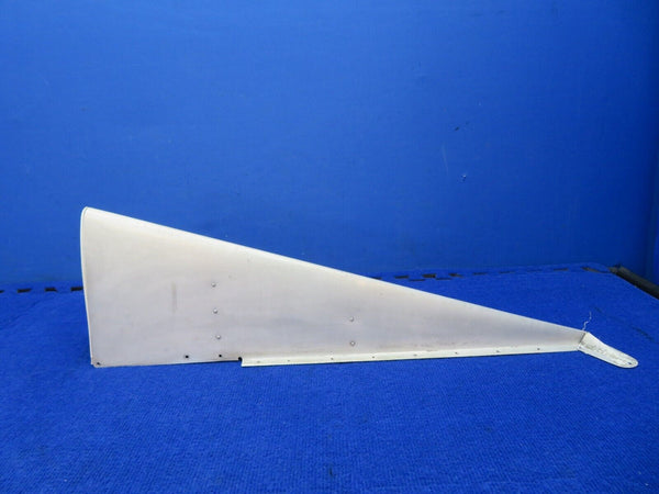 Cessna 150 / 150K Dorsal Assy w/ Fairing Fin Tip P/N 0431014-1 (0722-548)