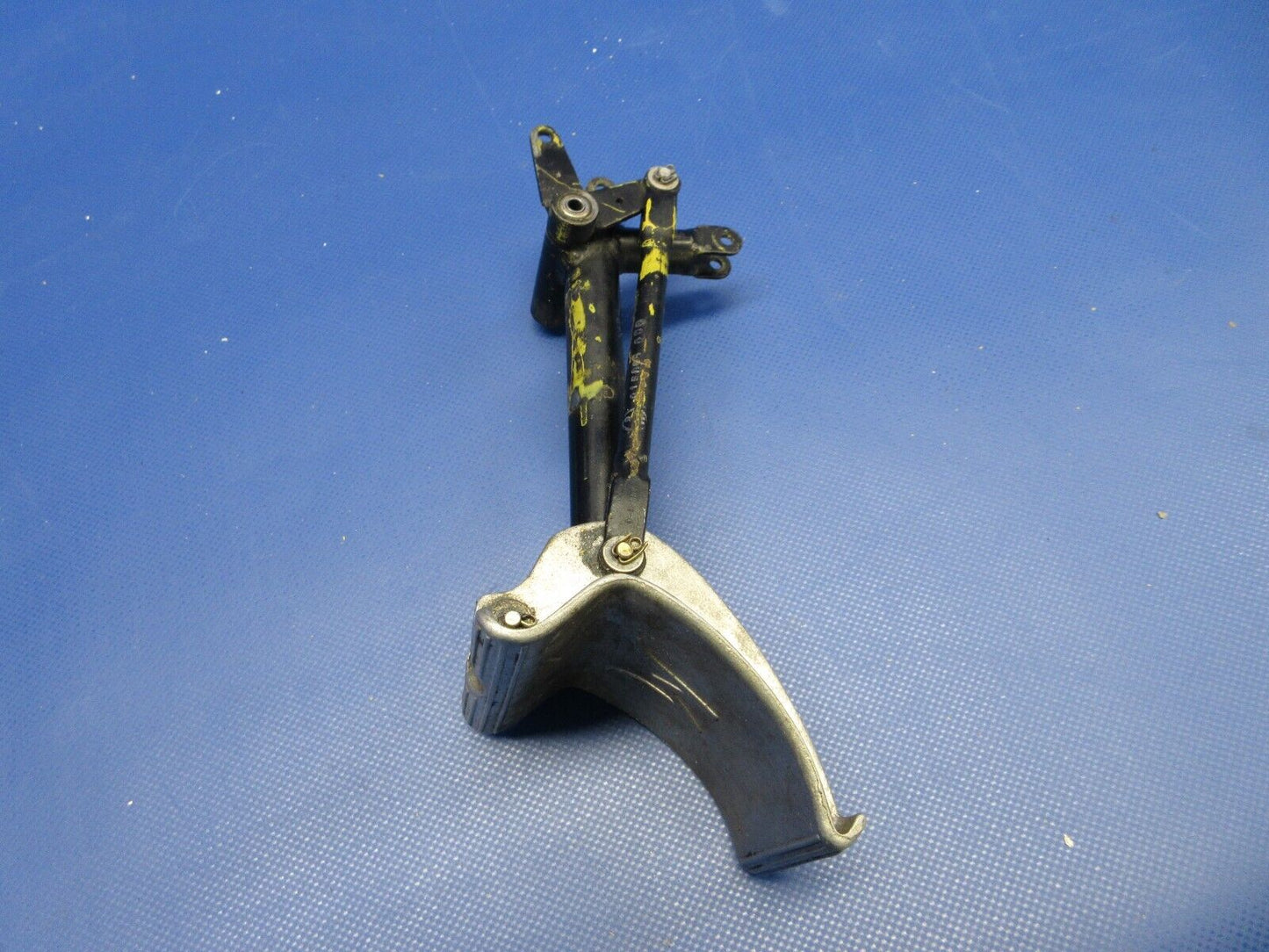 Mooney M20 / M20F LH Rudder Pedal Assy P/N 720017-007 (0224-709)