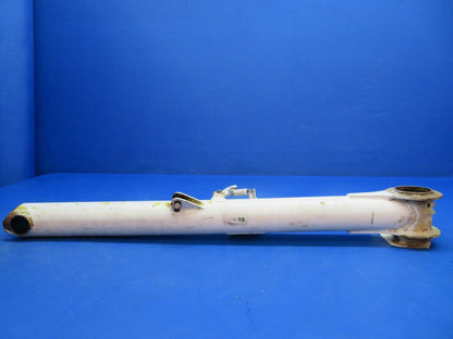Lake LA-4-200 RH Main Gear Leg Assy P/N 1-4100-8 (0123-509)