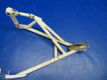 Cessna 310P Truss Assy Drag Brace Nose Gear P/N 5042002-1 (0620-729)