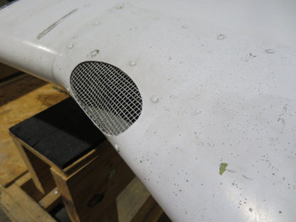 1968 Piper PA-28-140 Cherokee LH Wing P/N 66601-04 (0324-98)
