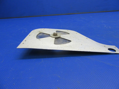 Mooney M20G Overhead Vent Plate & Deflector RH P/N 640198-023 (0921-341)