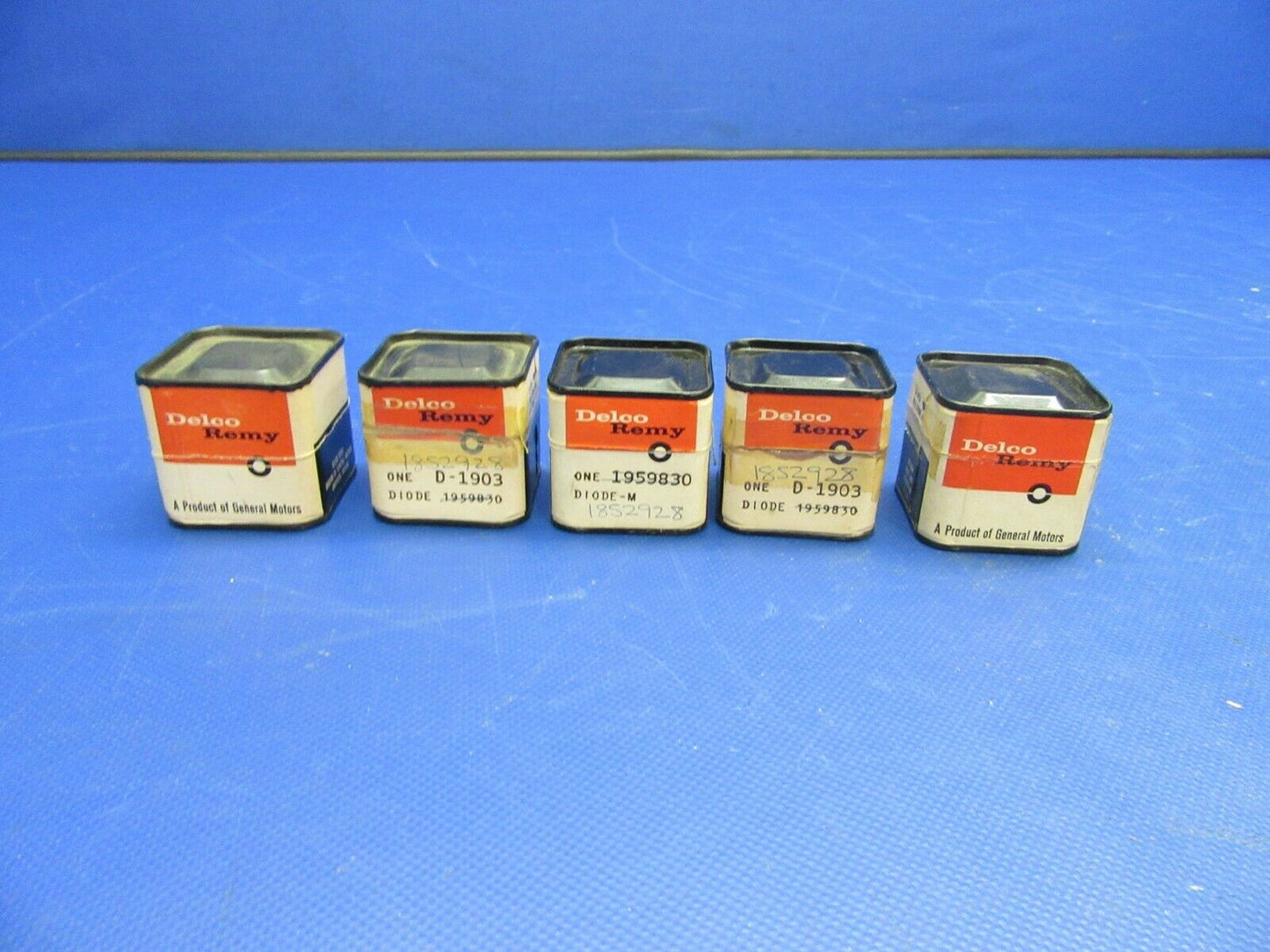 Delco Remy Diode P/N D-1903, 1852928 NOS LOT OF 5 (0921-622)