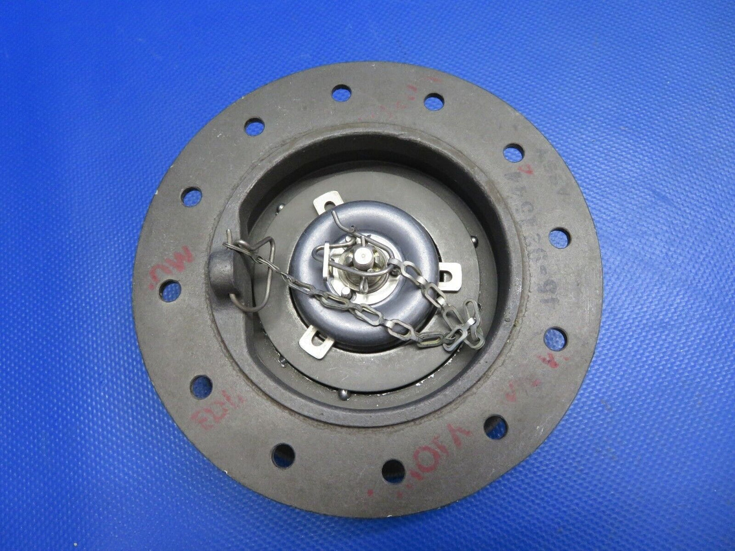 Shaw Aero Beech N35 Bonanza Fuel Filler Cap Assy P/N 416-85-2 (0121-371)