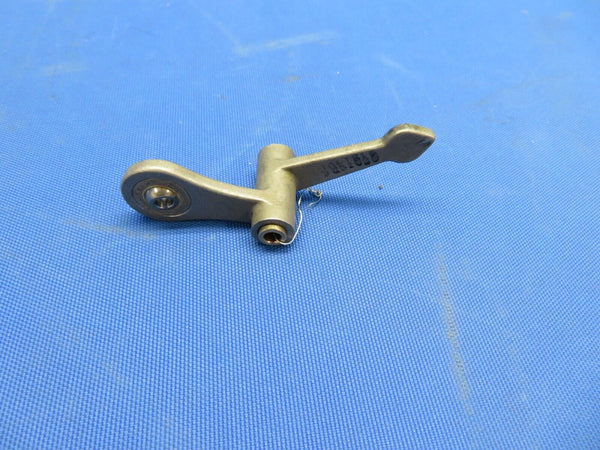 Cessna P210N / 210 Bellcrank Assy Cabin Door P/N 2117112-1 (1020-140)