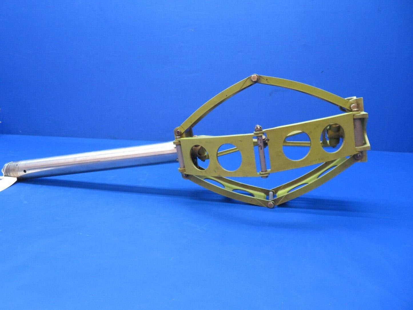 Beech 95-B55 Dual Yoke Control Column & Arm Assy P/N 58-524038-3 (0523-978)