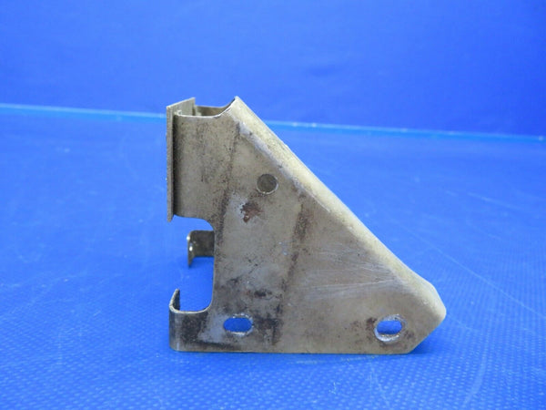 Cessna 172M Bracket Fuel Strainer P/N 0713757 (0520-311)