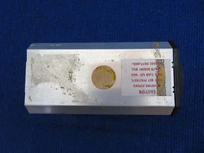 King KI 208 VOR / LOC Converter / Indicator w/ 8130 P/N 066-3056-00 (0622-839)