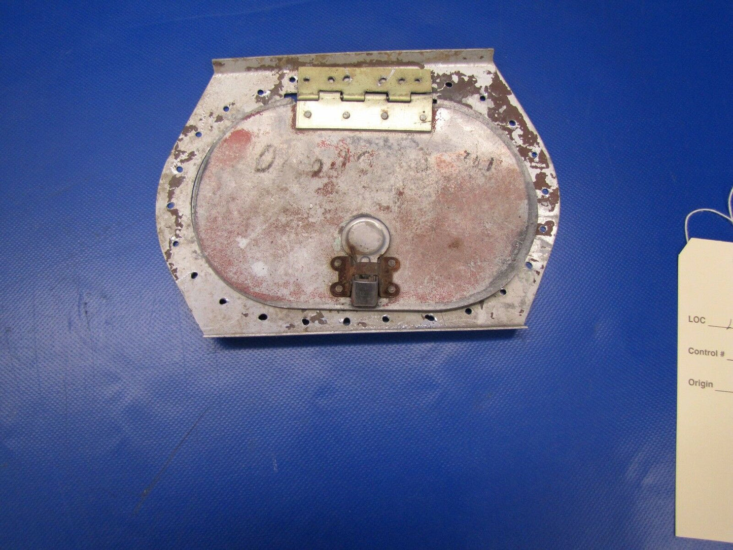 Aero Commander Darter & Lark Door Assy Oil Check P/N 36708 (0517-142)