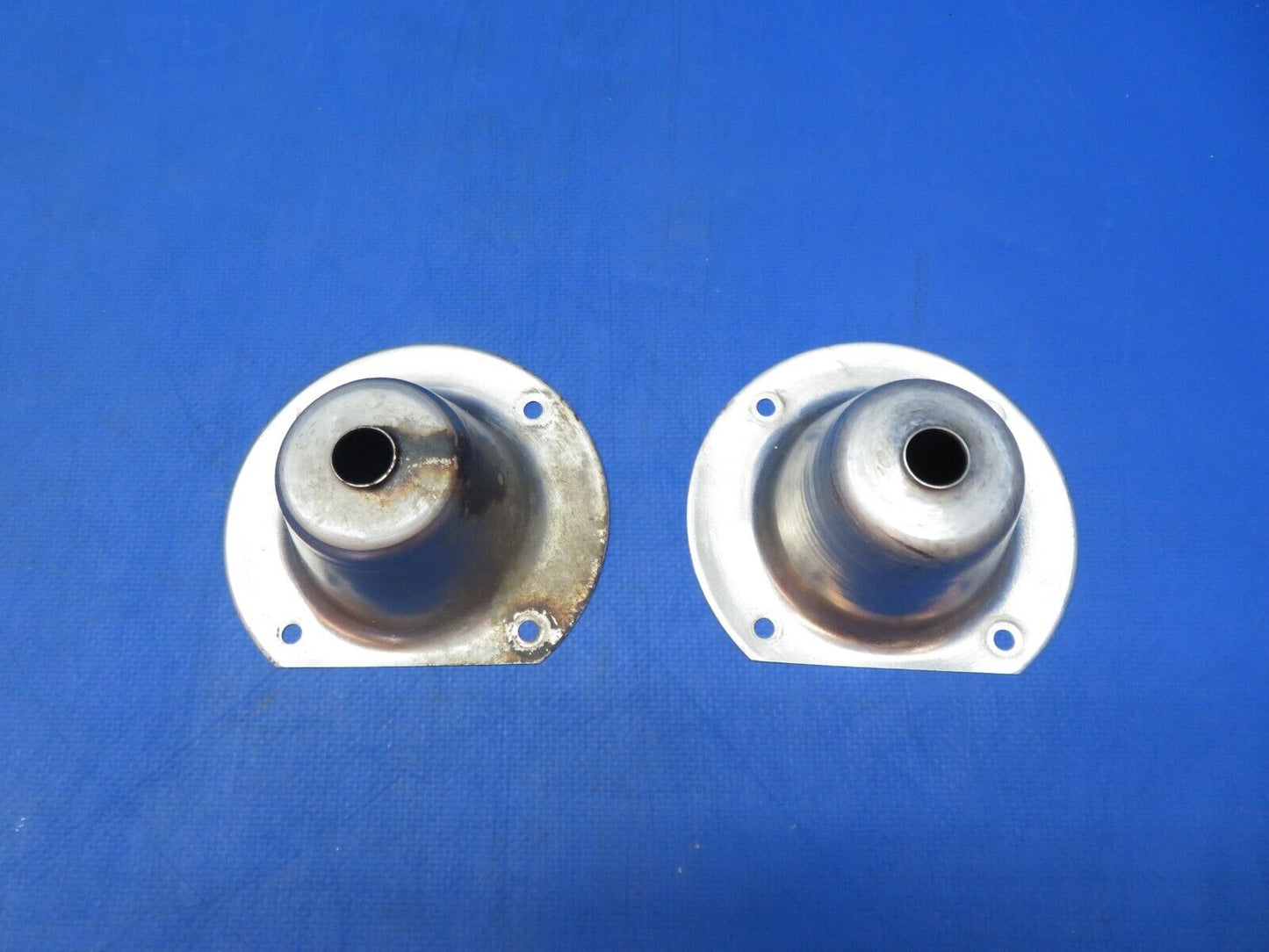 Cessna 310 / 310I Shield Fuel Valve P/N 0820000-14 LOT OF 2 (1023-174)