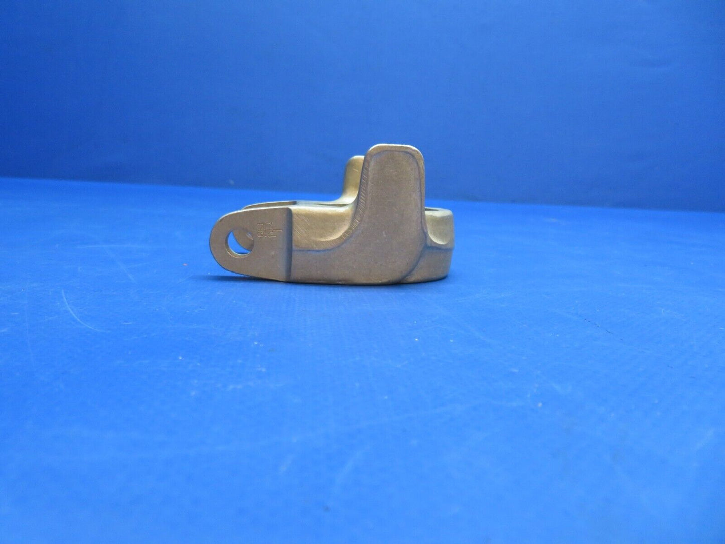Cessna 172 Nose Gear Collar Undrilled, Used On S/N 2800-S/N 36141 NOS (0423-323)