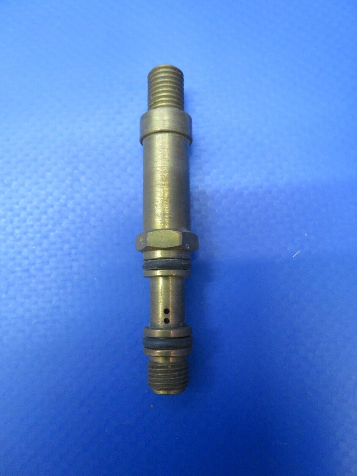 Continental Nozzle Fuel Injection P/N 632748-17B NOS (1022-427)