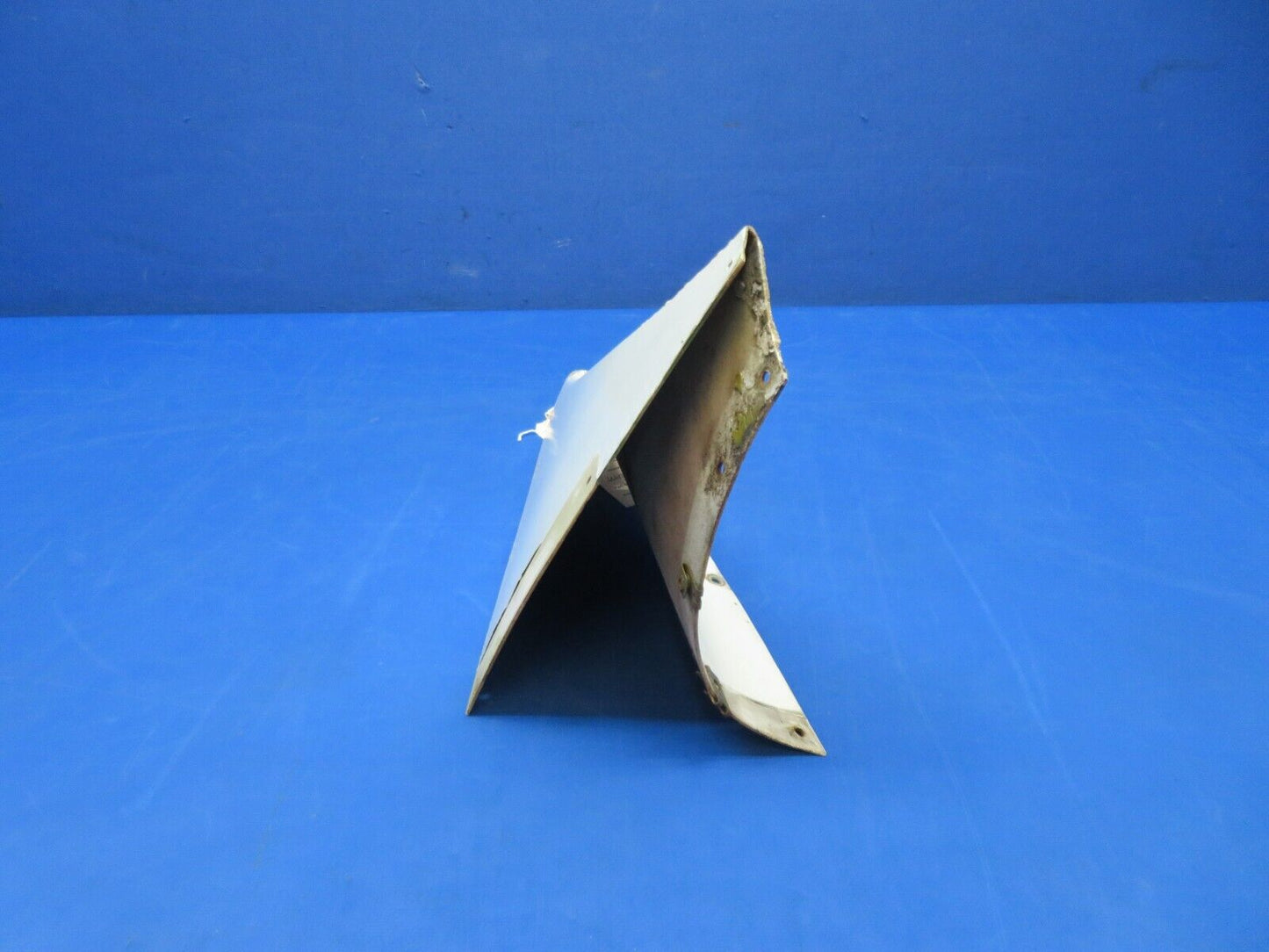 Cessna 310 / 310F RH AFT Wing Root Fillet P/N 0800056-4 (1123-330)