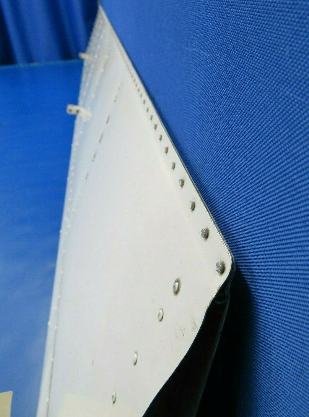 Piper PA-23-250 Aztec RH Flap 17104-65, 17104-065 (0220-73)