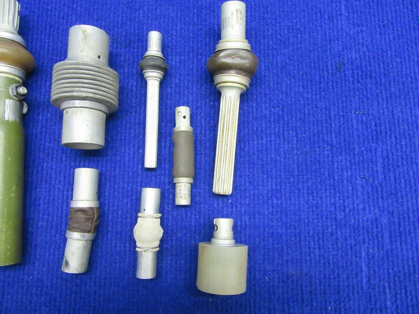 Apex Dayton Universal Joints P/N UJ-686 Vintage 1950 LOT OF 8   (1121-532)