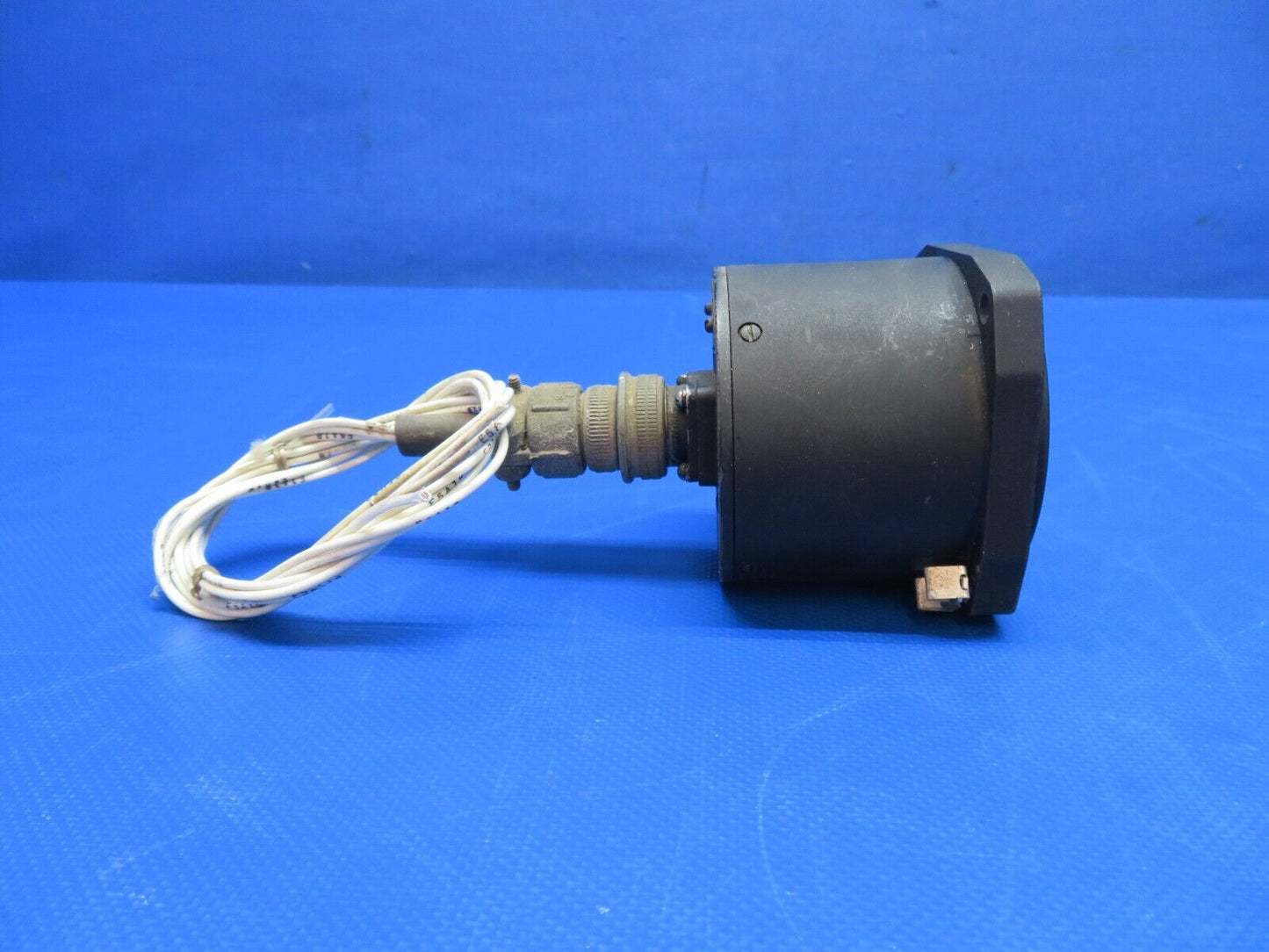 Garwin Oil Temperature Indicator w Connector P/N 22-297-023 WARRANTY (0324-1717)
