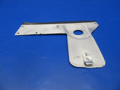 Beech Baron Cover Assy Jack Pad LH P/N 000-100100-1 (1217-88)