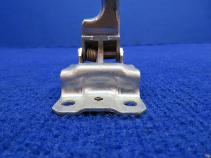 Piper Door Handle P/N 464-046 NOS (0822-572)