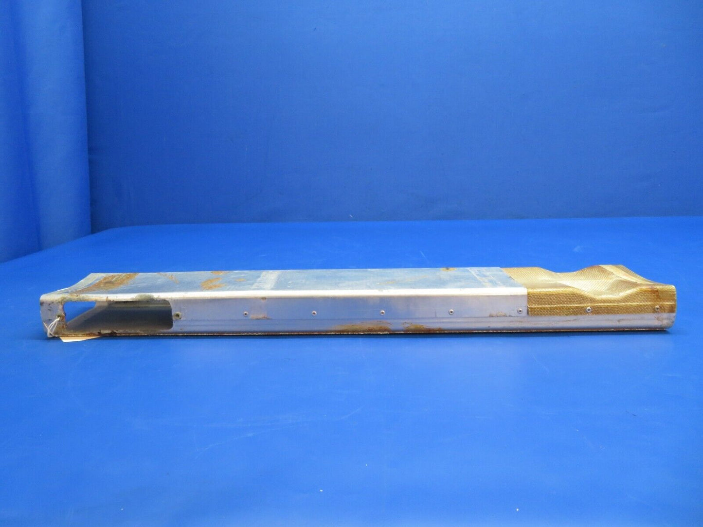 Piper PA-34-200T Seneca II Heat Duct Assy w/ Straps P/N 37165-60 (0323-506)
