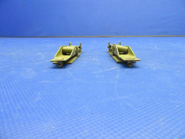 Aircraft Latch P/N 256644-206 LOT OF 2 NOS (0921-546)