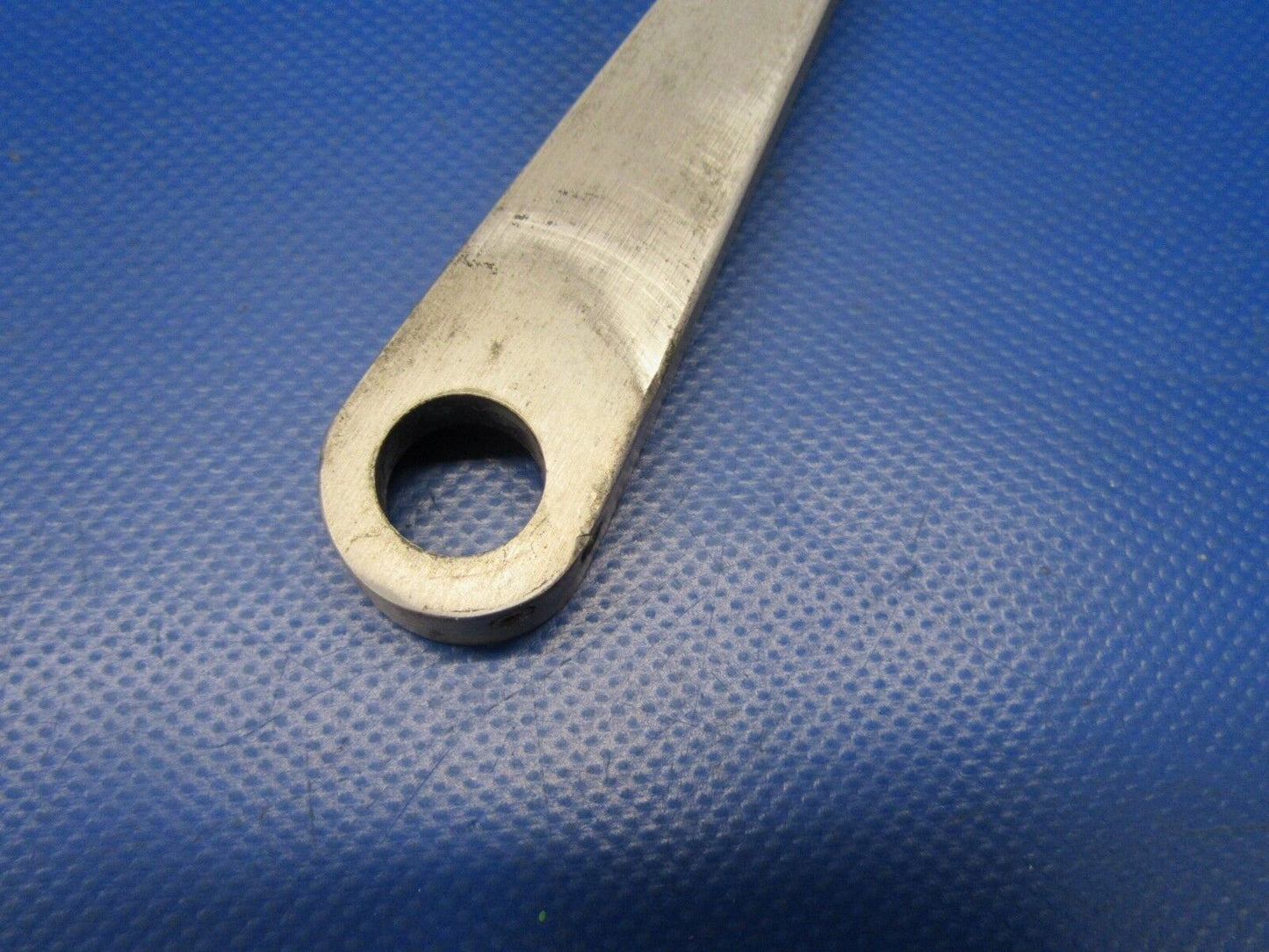 Beech Sierra Handle Engine Controls Quadrant Lock P/N 169-940018-3 (0219-106)