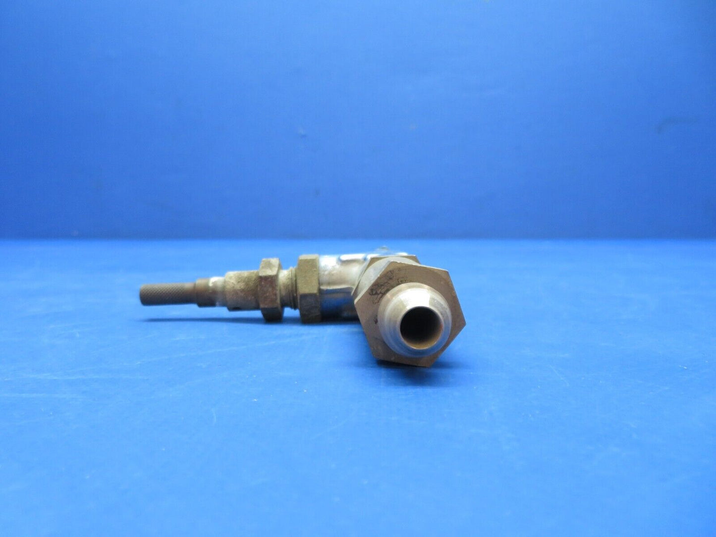 Cessna 310 / 310Q Wing Locker Fuel Drain & Check Valve P/N 50BSH9 (0923-329)