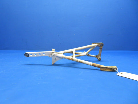 Cessna 310 / 310Q Nose Gear Drag Brace Truss Assy P/N 5042002-1 (0823-695)