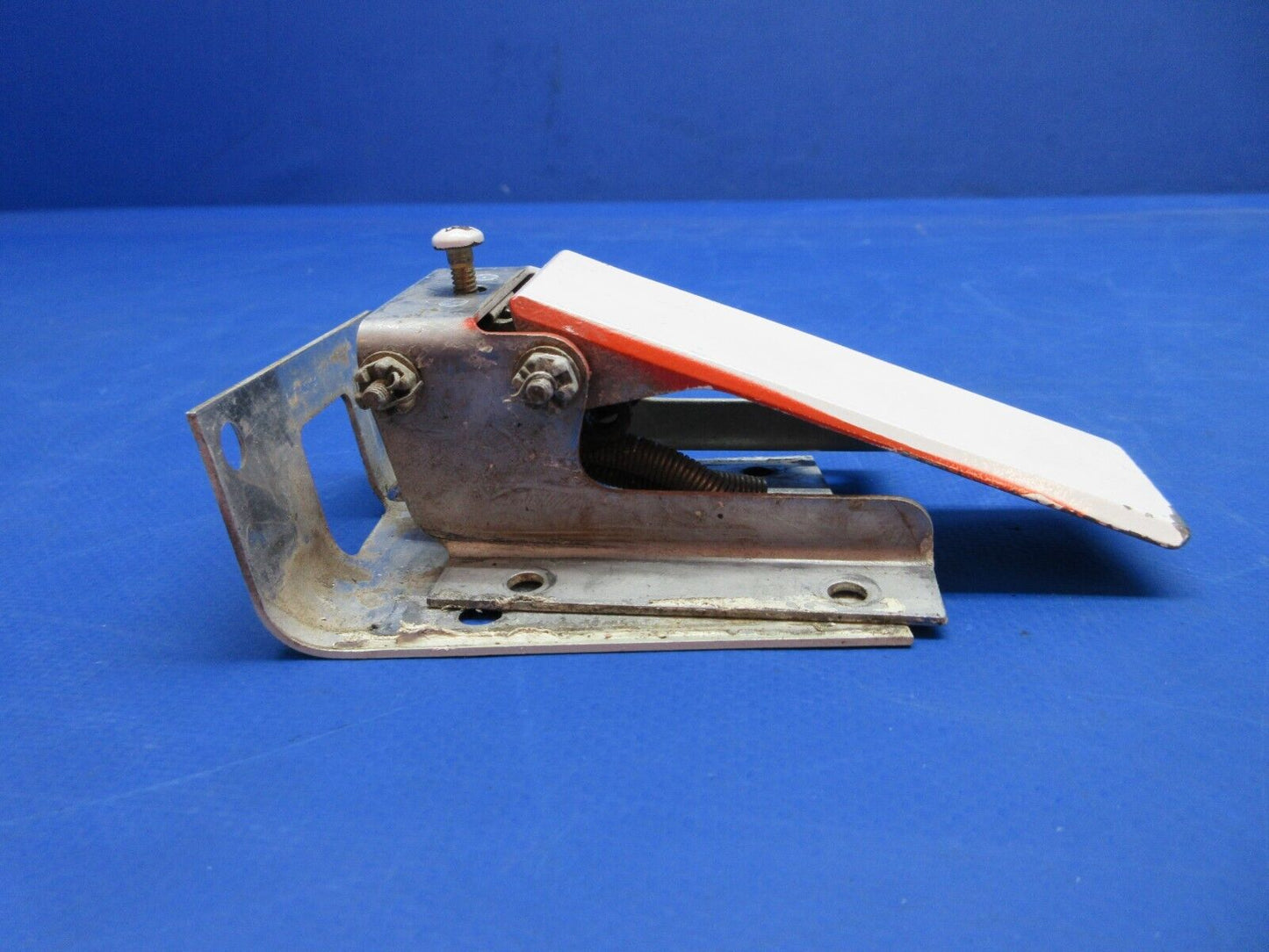 Piper PA-28-236 Dakota Cabin Door Latch Handle w/ Cover P/N 79530-02 (0623-269)