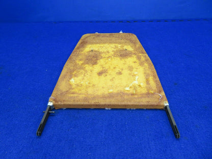 1981 Cessna 210 Seat Back Co-Pilot / Pilot P/N 1214164-33 (0422-446)