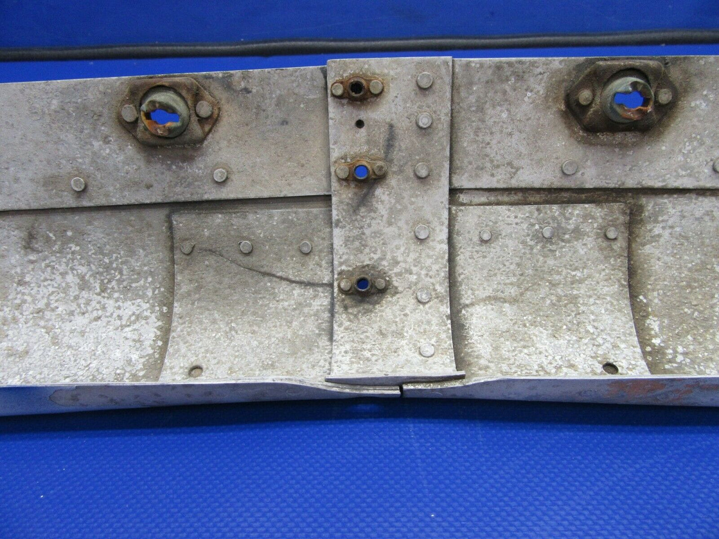 Cessna 210 LH & RH Nose Cap Assembly P/Ns 1252010-3, 1252010-4 (0221-252)
