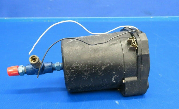 United Instruments Vertical Speed Indicator Lighted 28V 7040-B4L (0120-117)