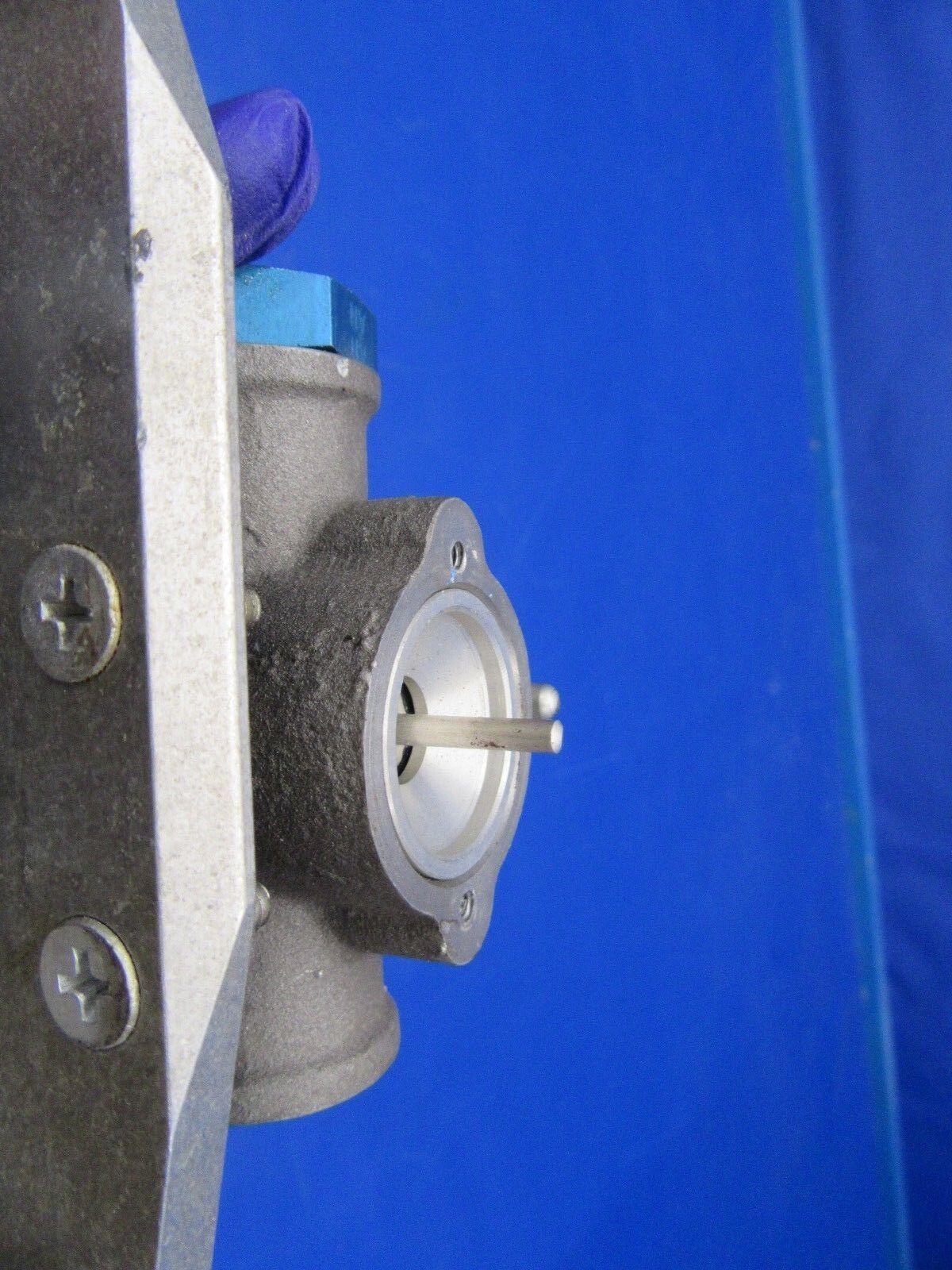 Cessna Fuel Valve P/N 9910242-6 (0418-32)