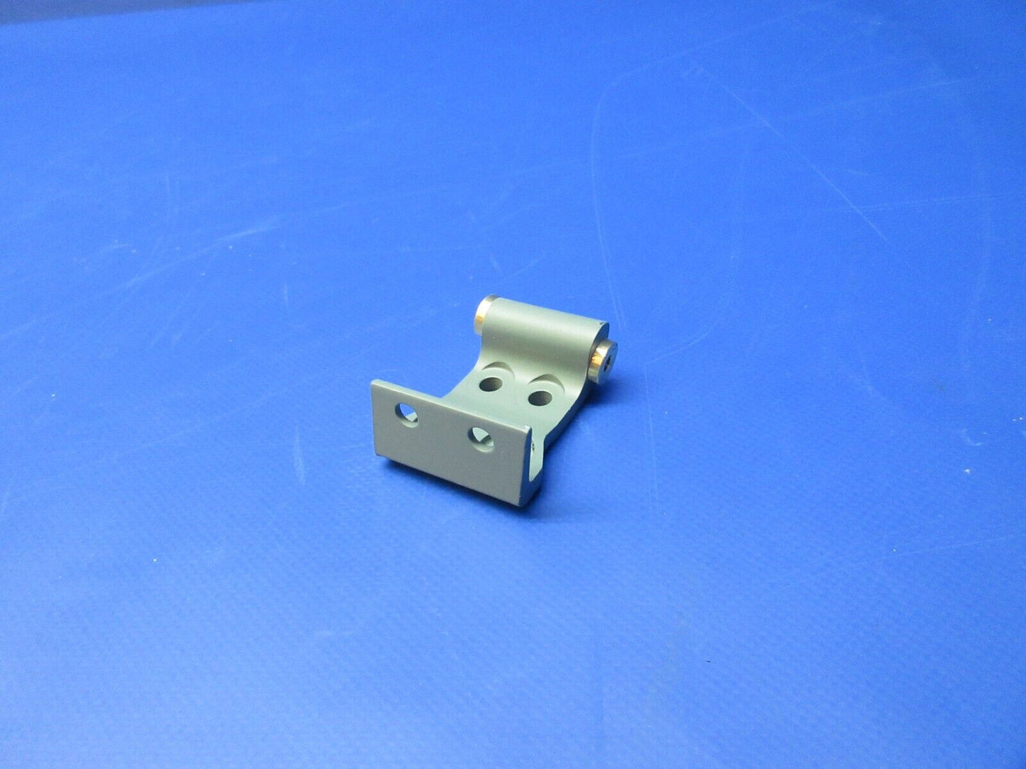 Beech 95-B55 Baron Upper Cabin Door Hinge P/N 35-400018-12 (0423-112)