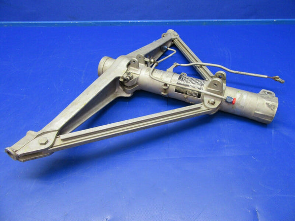 Beech LH Main Landing Gear Truss Assembly P/N 35-815247-17 (0520-234)