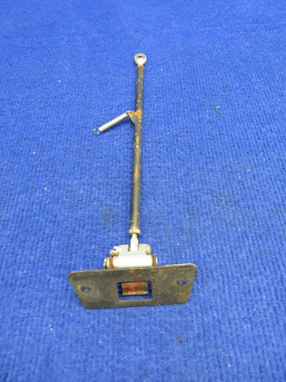 Piper Tomahawk PA-38-112 Door Latch Rod & Support Assy P/N 77514-04 (0422-789)